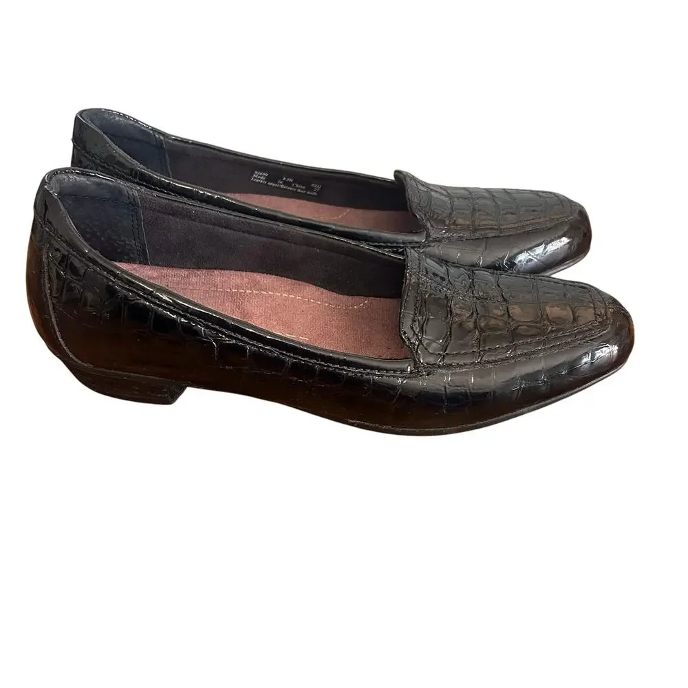 Clarks Everyday Black Loafers Shoe Keesha Luca Slip On Patent Leather 8.5 Narrow - Picture 2 of 9